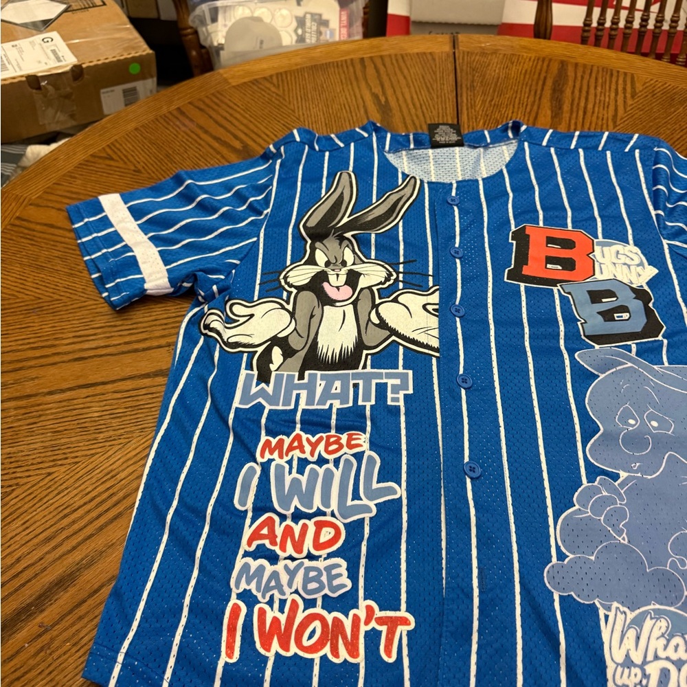 Warner Bros. Blue Striped Bugs Bunny Men's Jersey - Picture 4 of 6